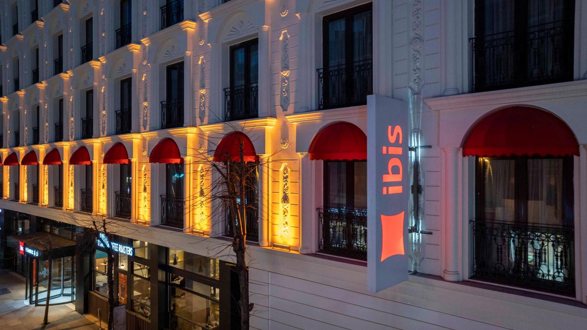 Hotel Ibis Istanbul Sisli Exterior foto